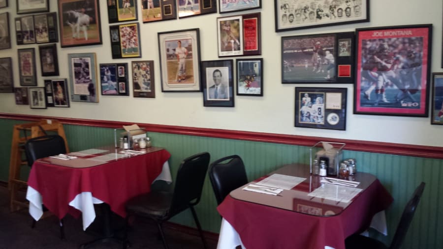 Zamboni's Pizza – photo 8