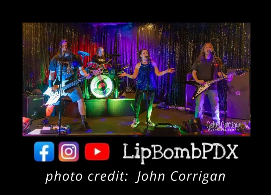 Lip Bomb – photo 1