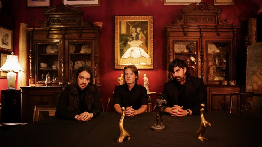 King Buffalo w/ L.A. Witch – photo 1