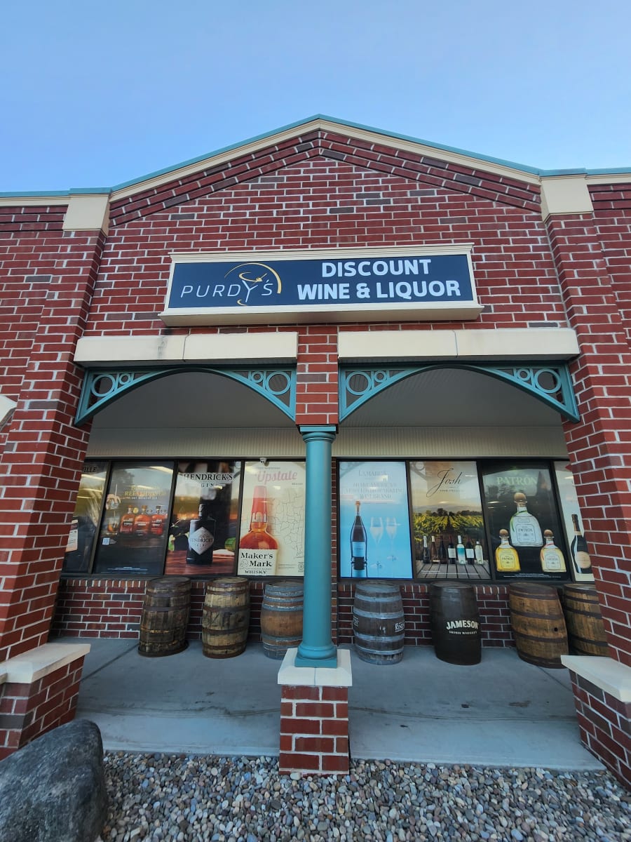 Purdy's Discount Wine & Liquor – photo 1