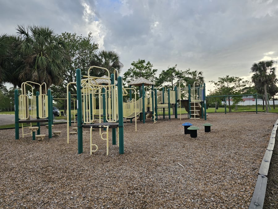 Coquina Key Park – photo 3