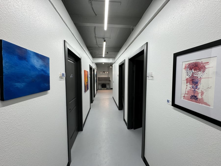 Open Studios Night + Art Talk at Artmosphere – photo 5