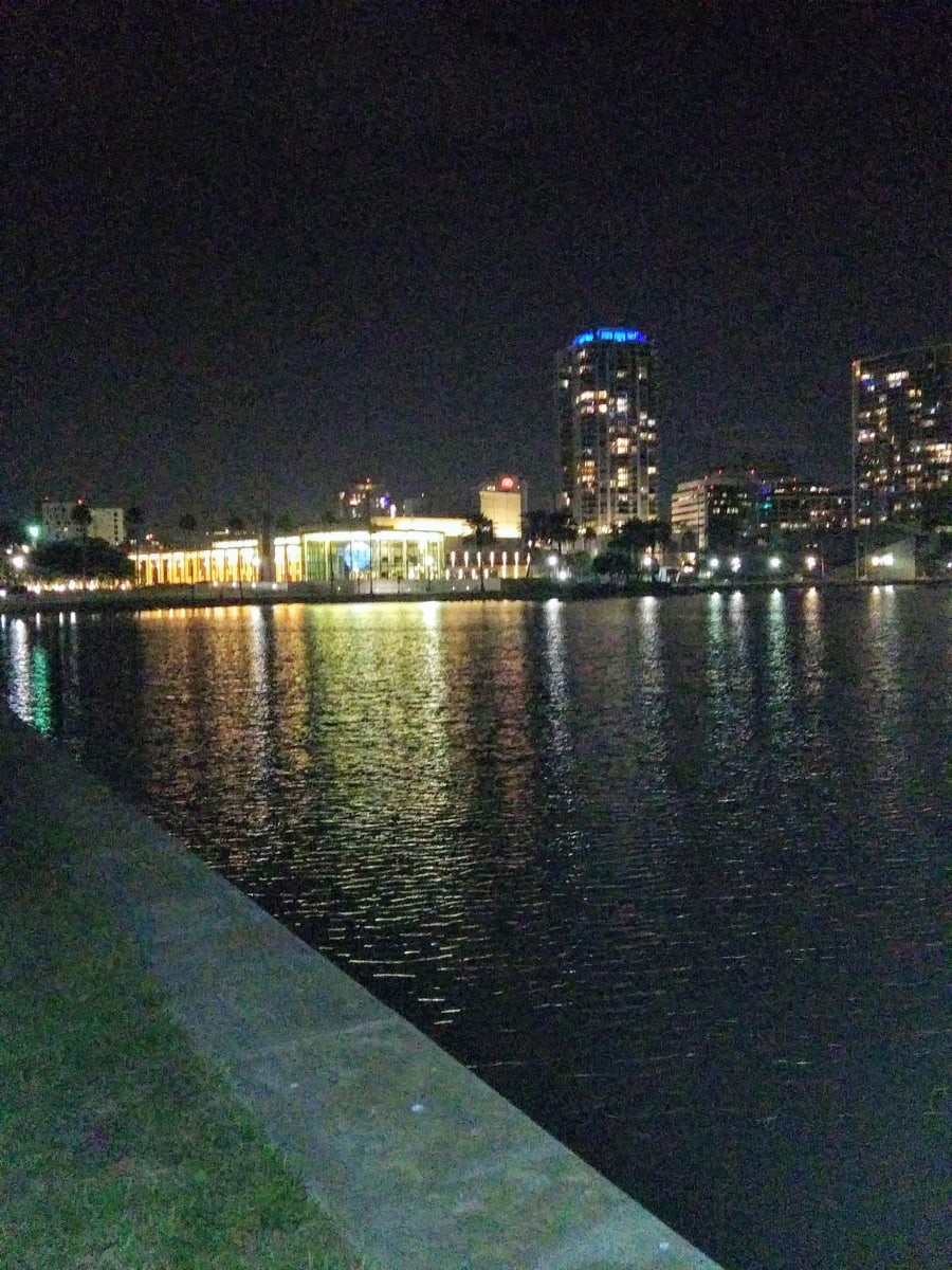 480 Bayshore Dr SE – photo 3