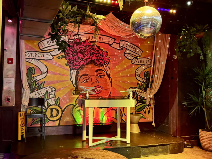 Pride en Ritmo @Dirty Laundry St Pete! – photo 6