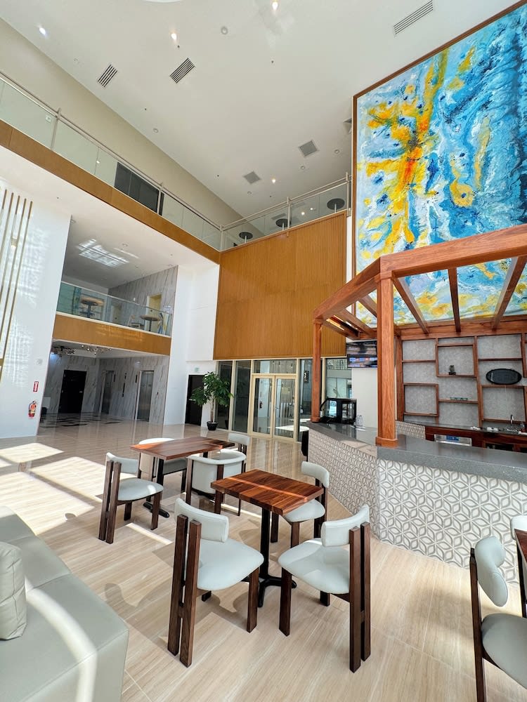 The Galaxy Hotel – photo 5