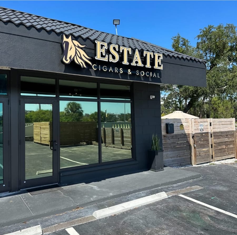 Estate Cigars & Social – photo 4