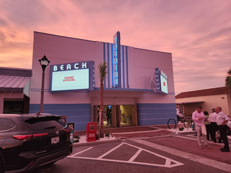 The Beach Theatre – photo 3