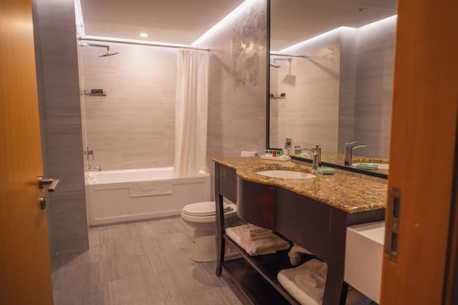 The Galaxy Hotel – photo 3