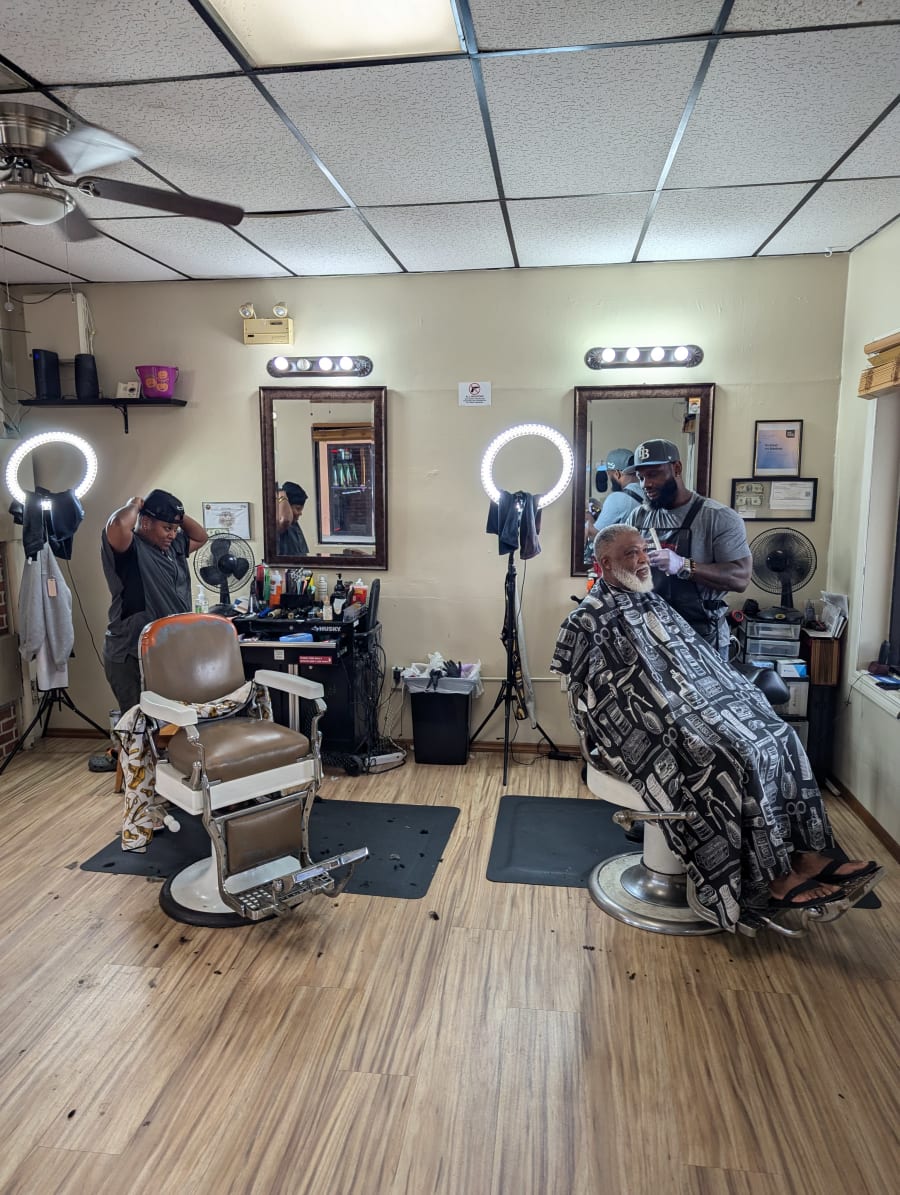 MisTer'z Barber Lounge – photo 4