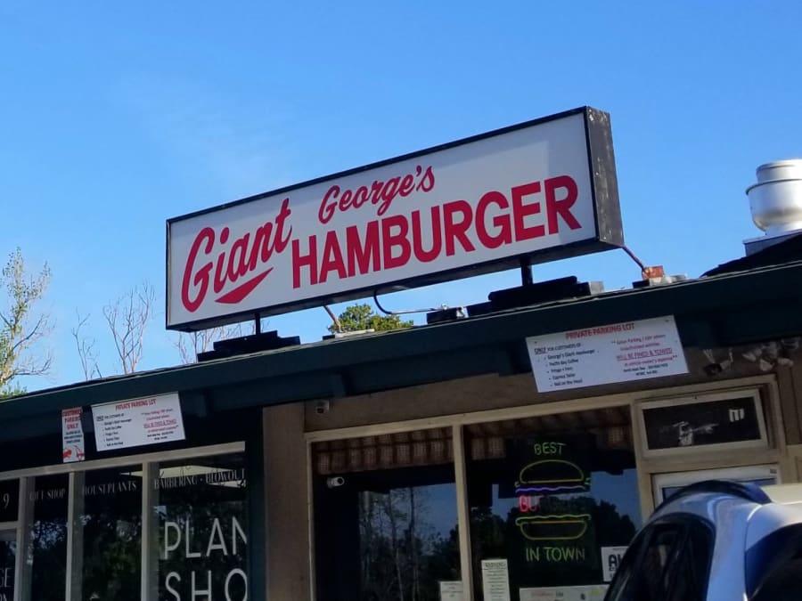 George's Giant Hamburger – photo 1