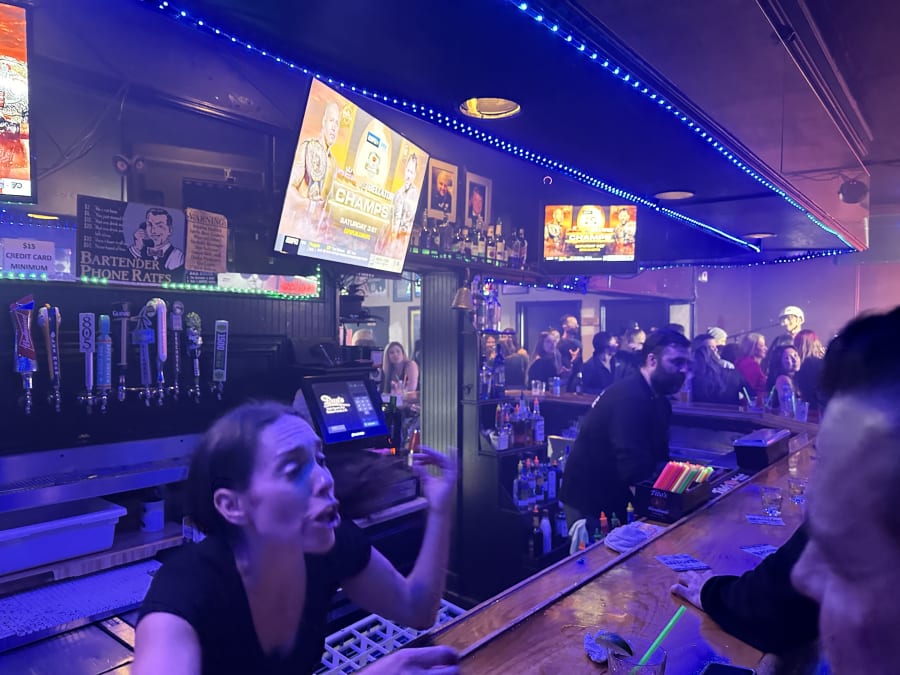 Dan's Irish Sports Bar – photo 5