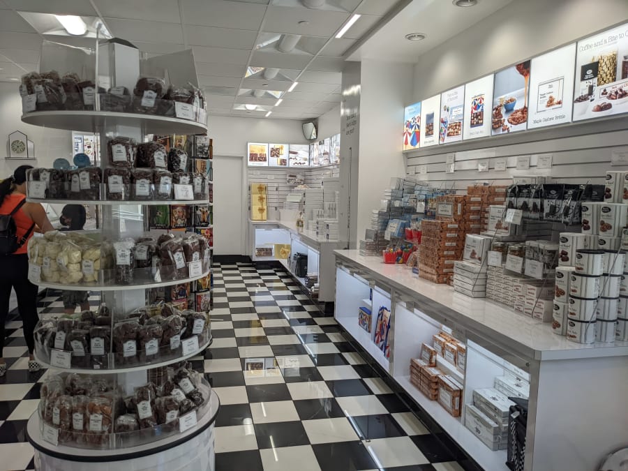 See's Candies – photo 2