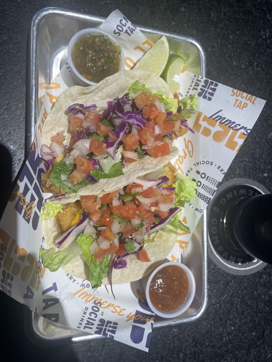Social Tap Drinkery - Greenwich Rd – photo 5