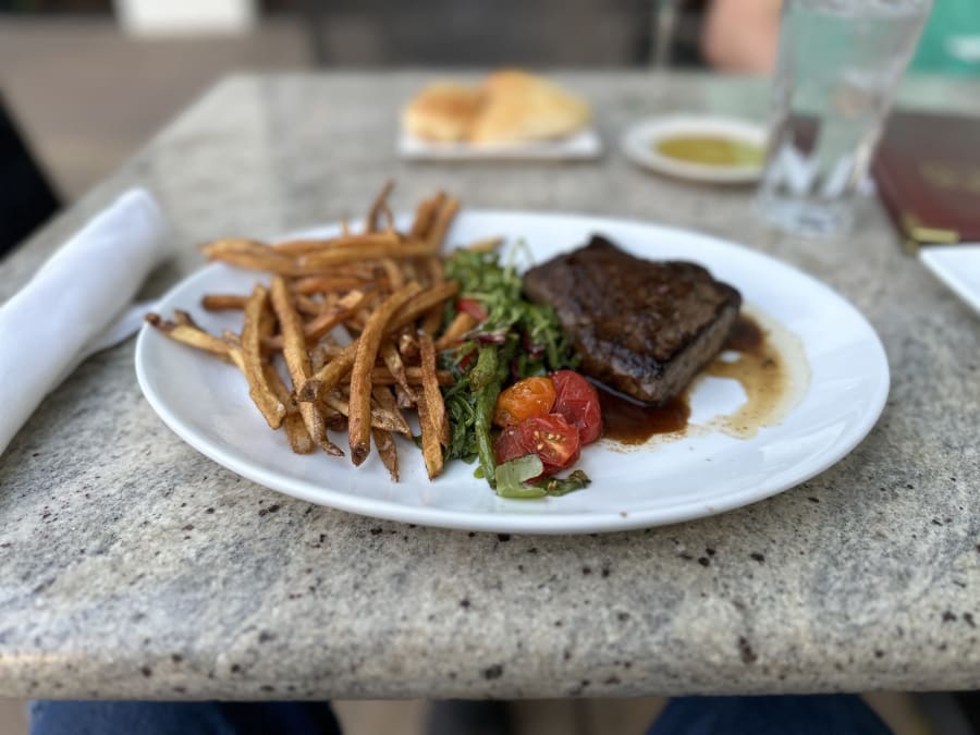 YaYa's Euro Bistro – photo 4