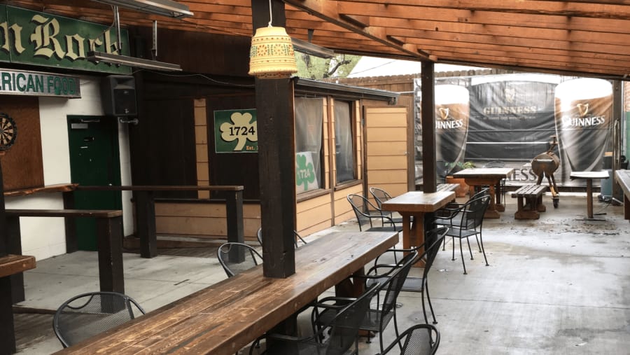 Shamrock Lounge – photo 3