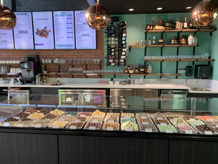 Cocoa Dolce Chocolates – photo 1
