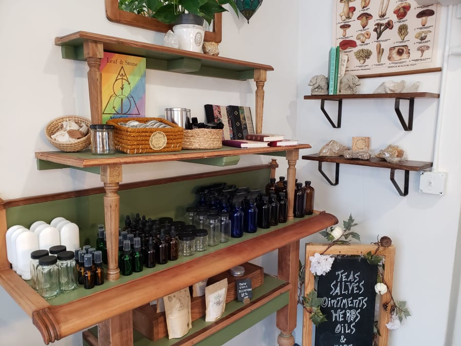 Leaf & Stone Apothecary – photo 3