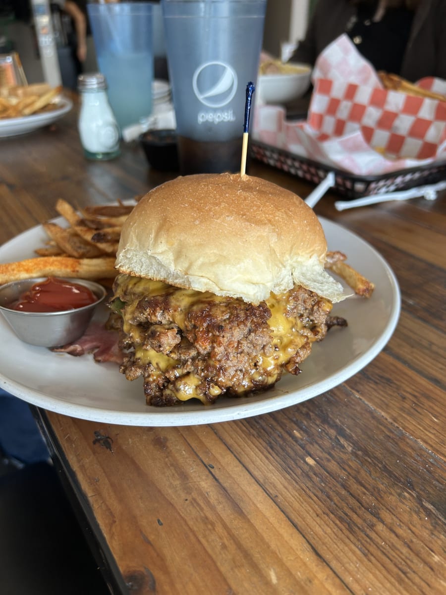 Local Flavor Restaurant – photo 4