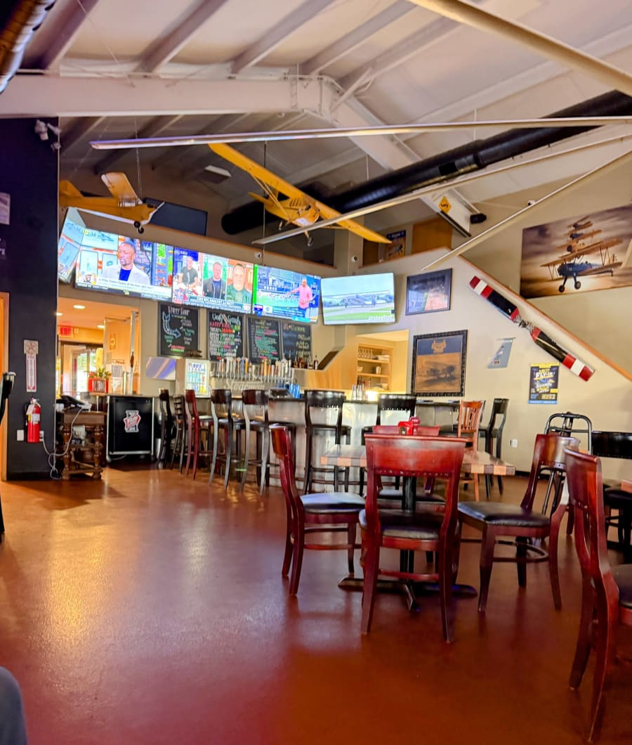 Stearman Field Bar & Grill – photo 5