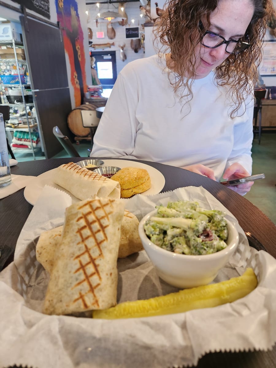 Sweet Allie B's & Limestone Beer Co – photo 5