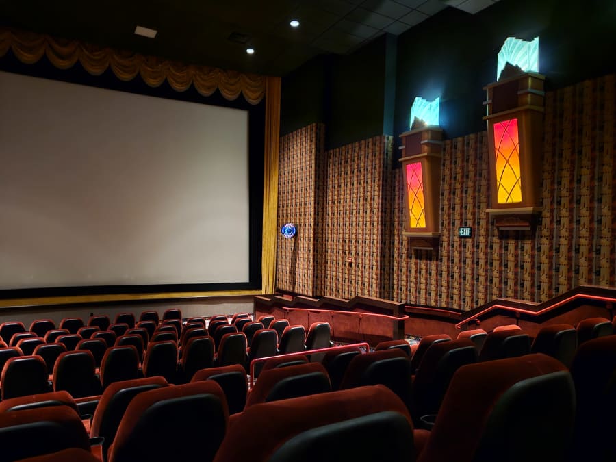Regal Warren East – photo 5