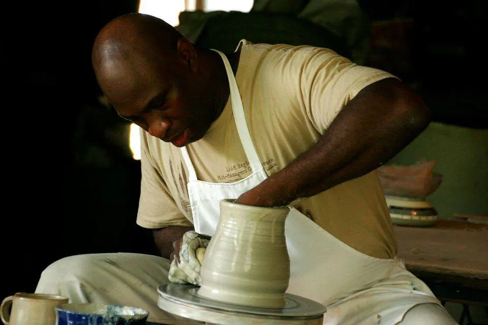 Walk – In Pottery Class
