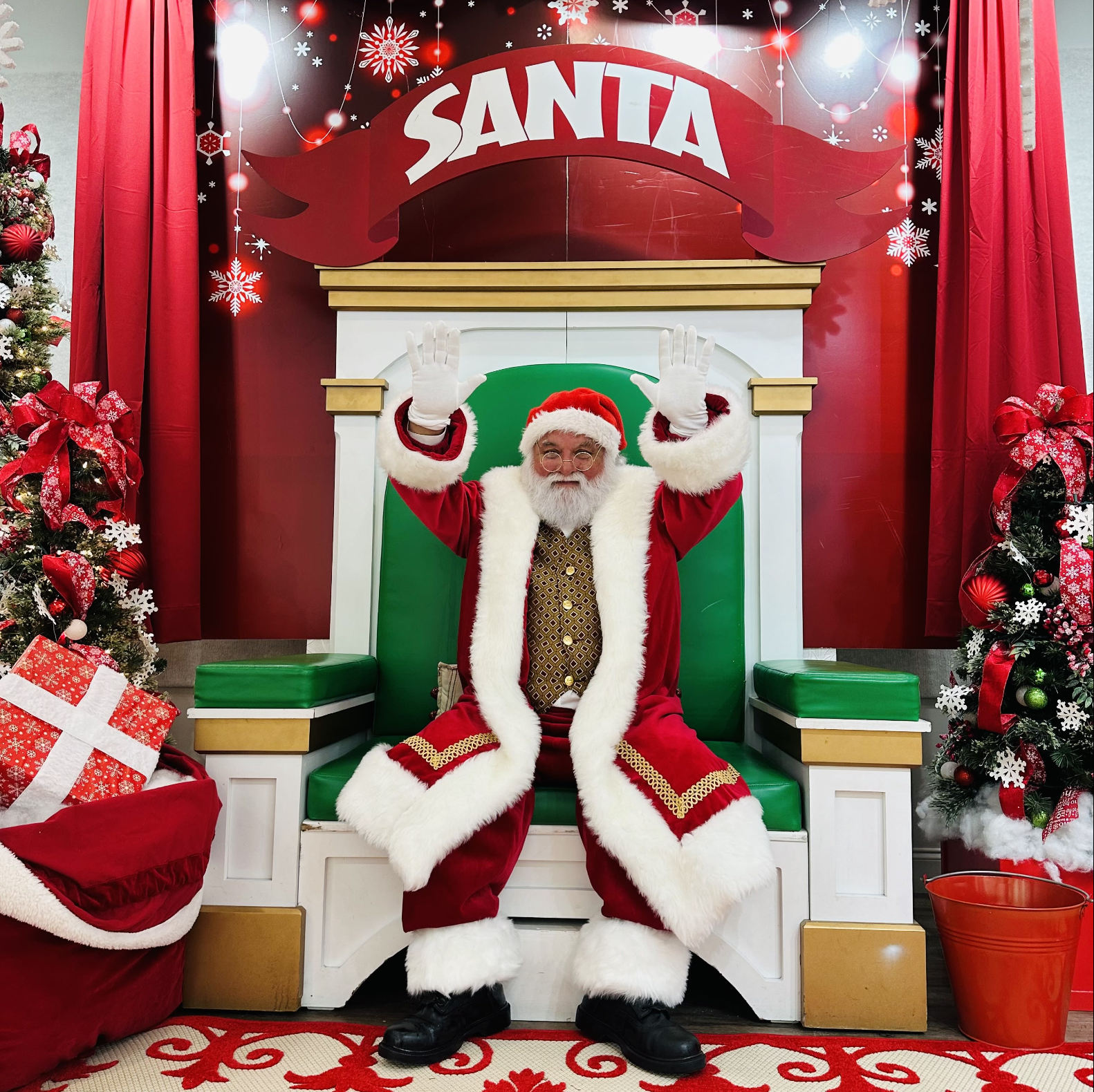 Photos at Santa's Workshop 
