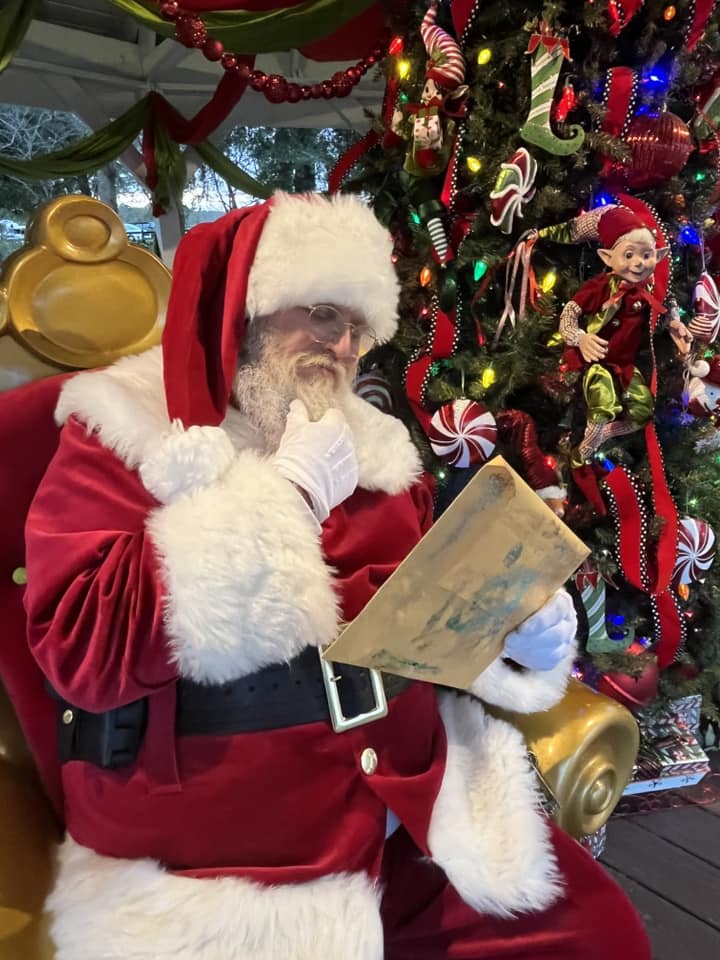 Merry and Bright-A Holiday of Lights at the Grove