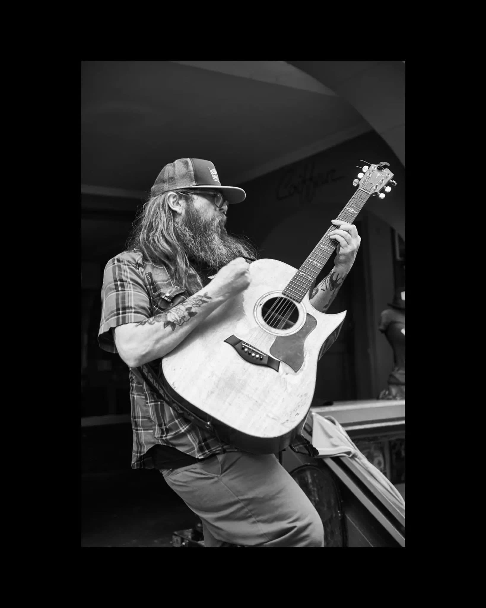 Sunday Funday Singer-Songwriter Session