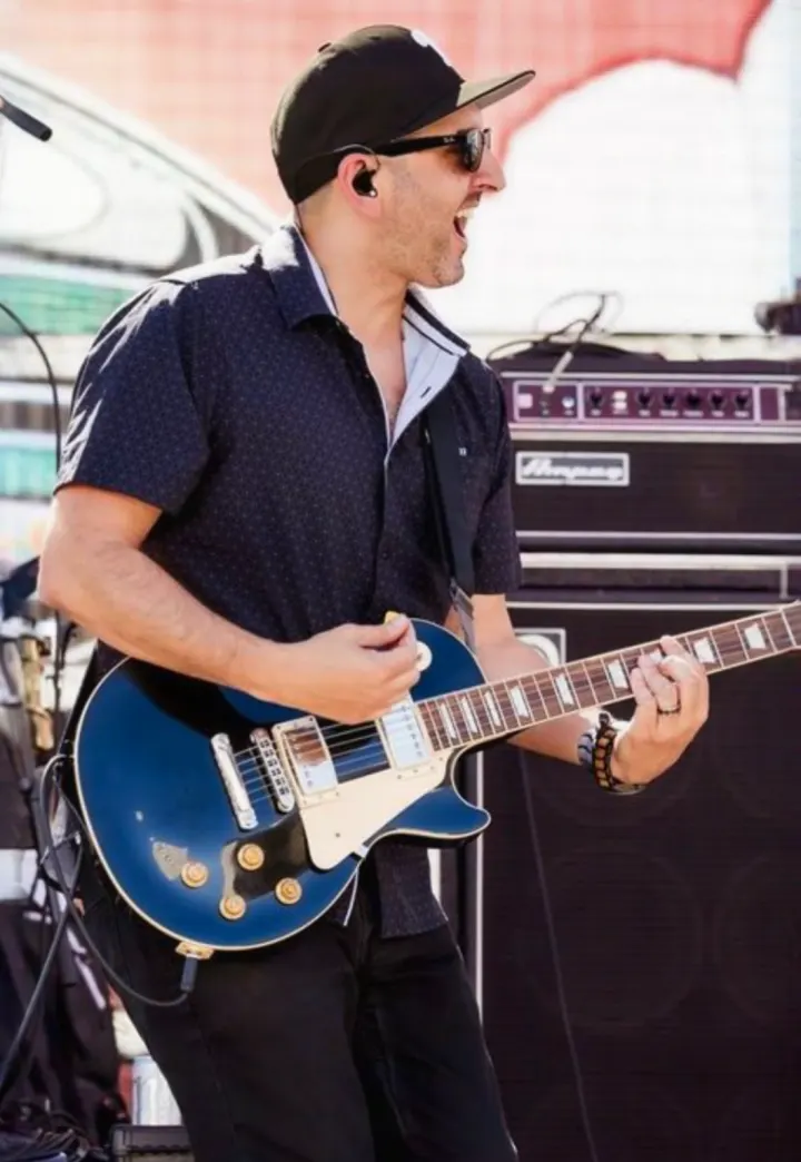 Mike Pinto - Live Concert