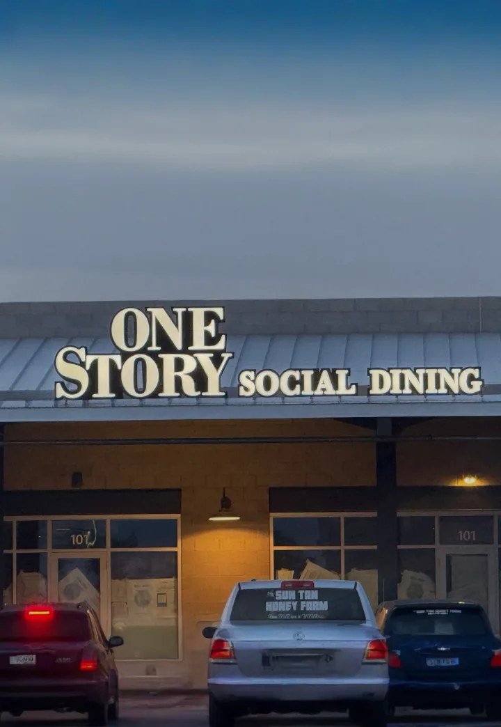 One Story Social Dining