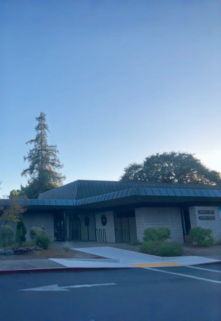 Ygnacio Valley Library - Contra Costa County Library