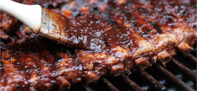 $18 Rib Night at Cornerstone Ale House