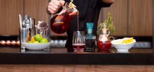 $15.00 Viva La Monday at Heno & Rey