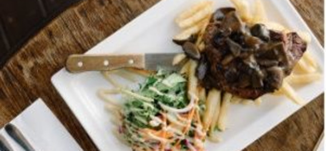 $12 Ribs at The Northshore Tavern