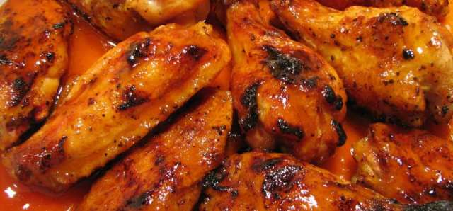 $10 1/2 kg Chicken Wings at Albion Hotel