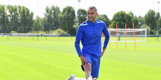 Exclusive First Pictures Of Hakim Ziyech In Chelsea Blue Official Site Chelsea Football Club