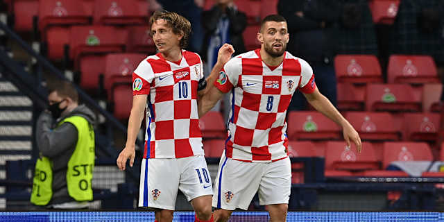  Euro 2020: Kovacic assist helps Croatia progress, James on the bench as England top group
