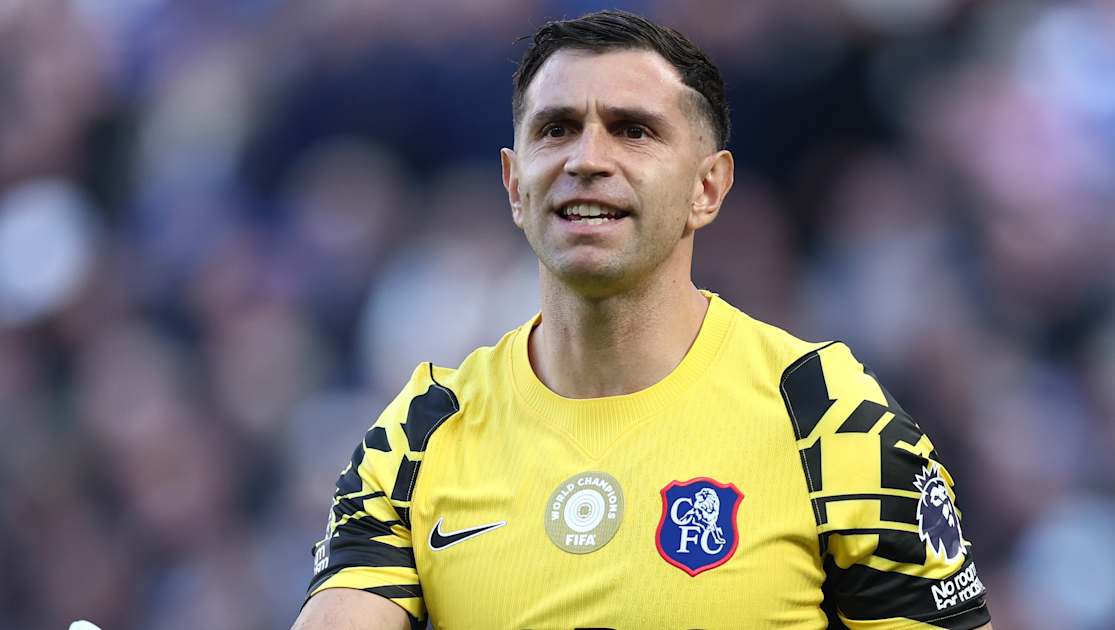 Alonso gibt Update zu Emiliano Martinez