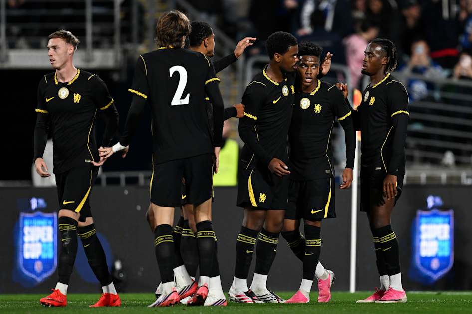 Gallery: Back in black | News | Official Site - Chelsea Football Club