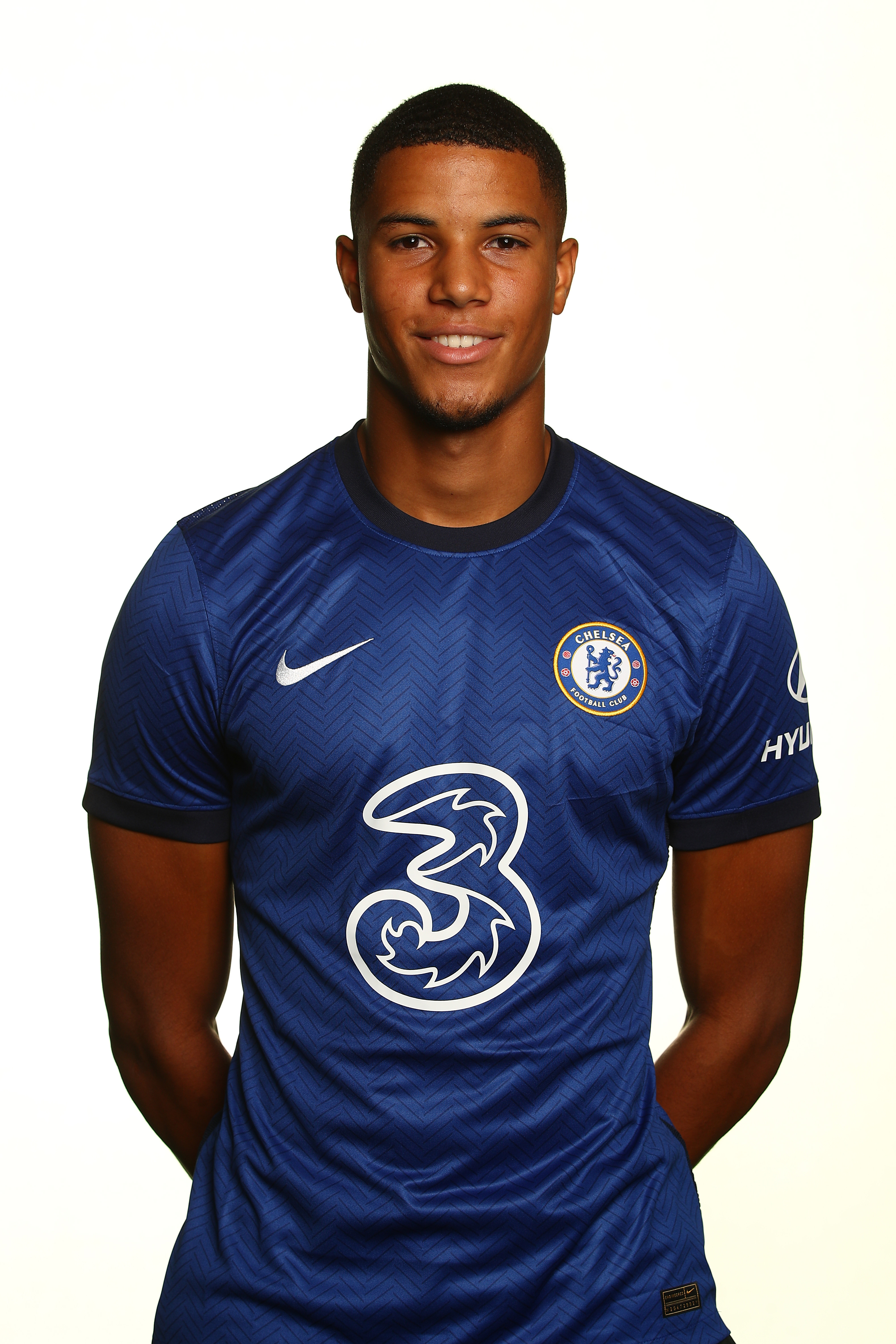 https://res.cloudinary.com/chelsea-production/image/upload/v1/editorial/people/academy/2020-21-actual/Xavier-Mbuyamba-headshot