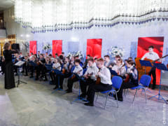 Владимир Путин провел встречу с сотрудницами и подопечными фонда поддержки участников СВО «Защитники Отечества»