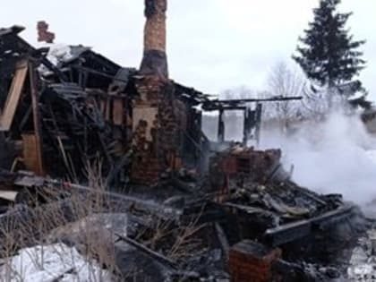 Пожар под Вологдой: женщину мог убить сожитель