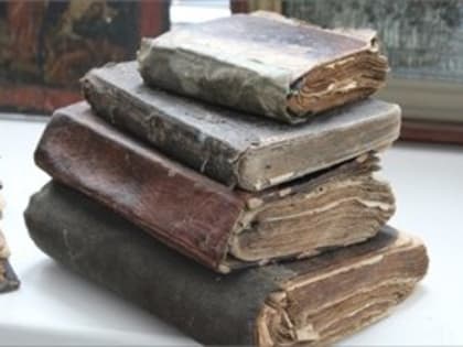 В Череповце открылась выставка старинных православных книг