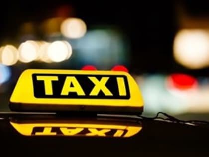 Таксист убедил вологжанку не переводить деньги мошенникам