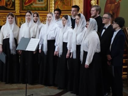 Молодежный хор Череповецкой епархии принял участие в фестивале российской культуры «Зимний сад искусств» в Италии
