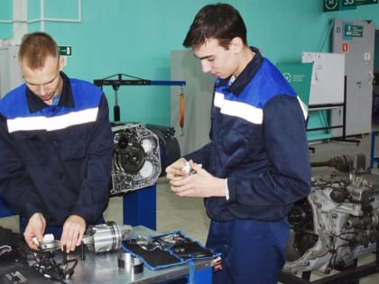 В колледжах и техникумах Вологодчины внедрена дуальная модель подготовки кадров