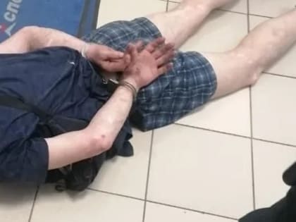 В вологодском «Мармеладе» поймали жулика, мечтавшего начать новую жизнь в украденных кроссовках и шортах…