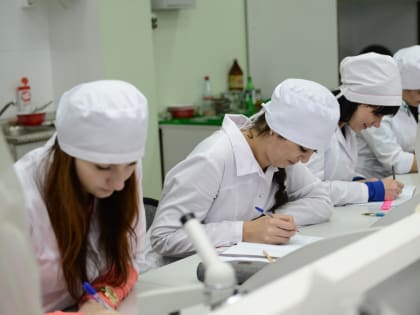 1120 человек обучаются в вологодских медицинских вузах по целевому направлению