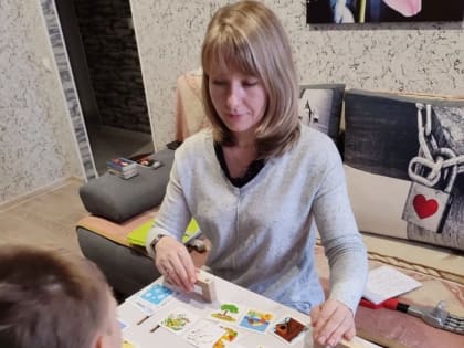 Как работает психолог в проекте "Идущие вместе"